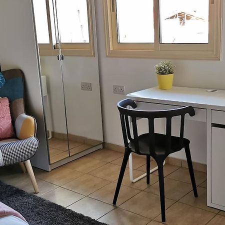 Pretty And Quiet Studio, With Wifi And Parking Lemesos Exteriér fotografie
